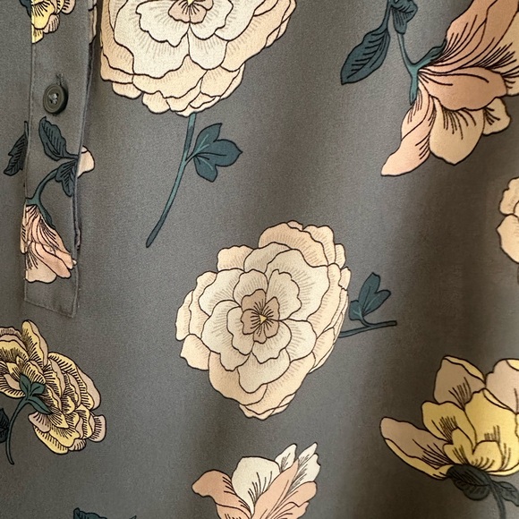 Loft tank top - Picture 2 of 8